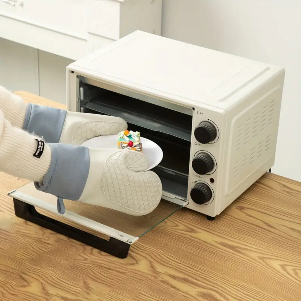Thick Silicone Non-slip Heat Resistant Hand Glove for Microwave Oven (1 Piece)