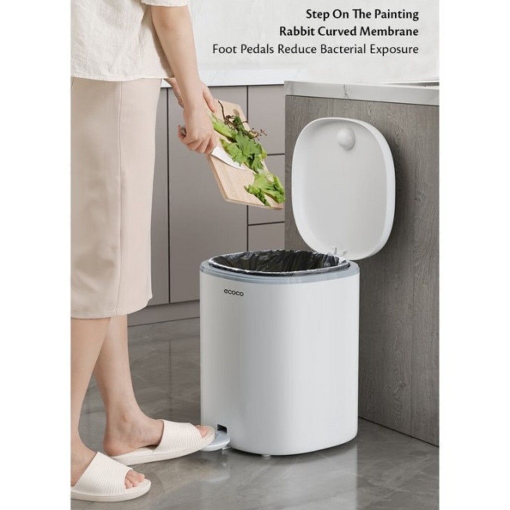 Ecoco 11 Liter Garbage Trash Bin with Foot Pedal