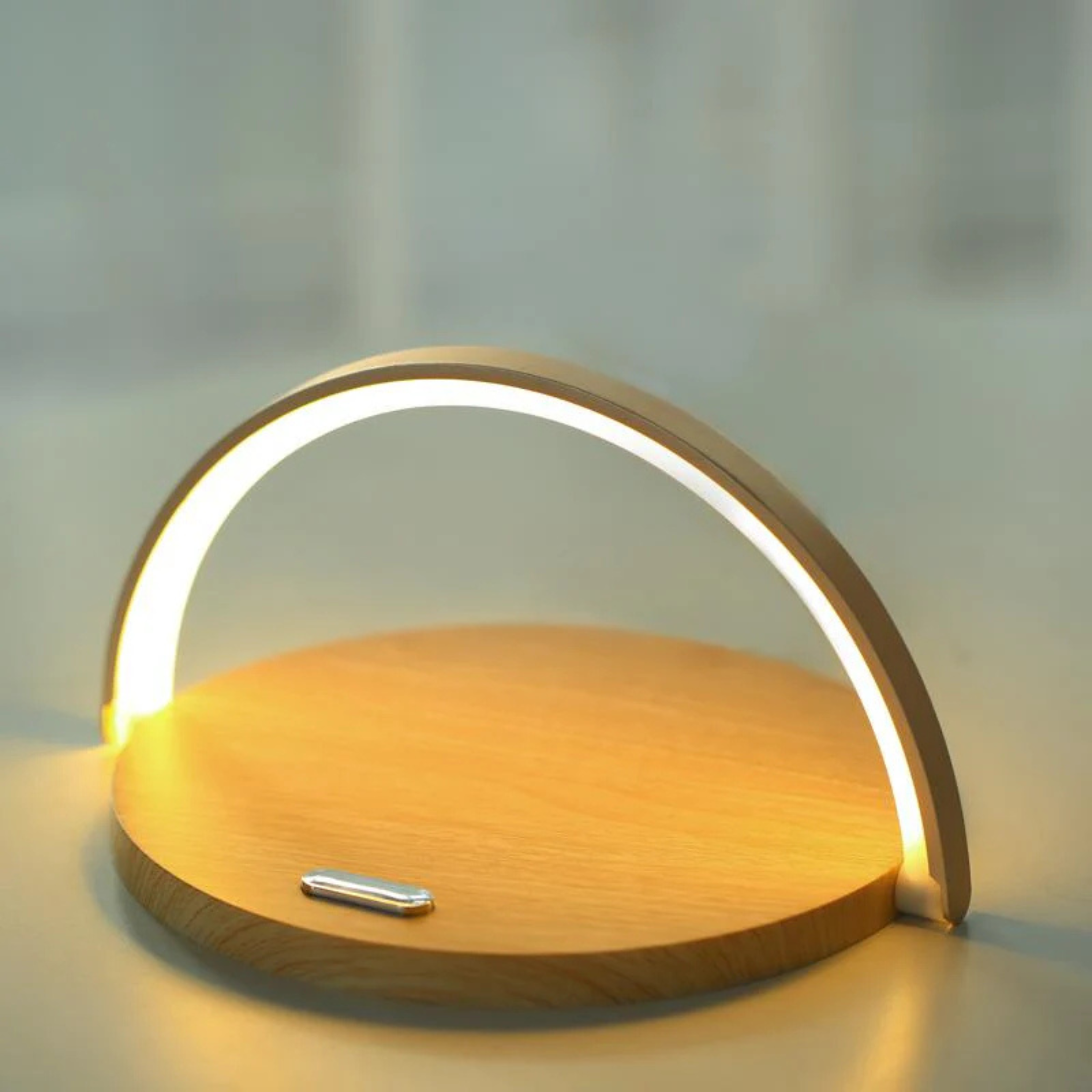 Rako Night Lamp with Wireless 10W Fast Charging