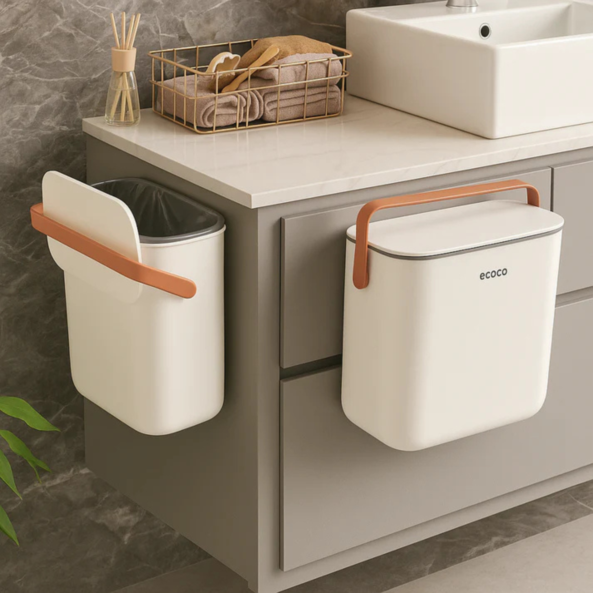 Ecoco 7 Liter Compact Trash Bin for Kitchen